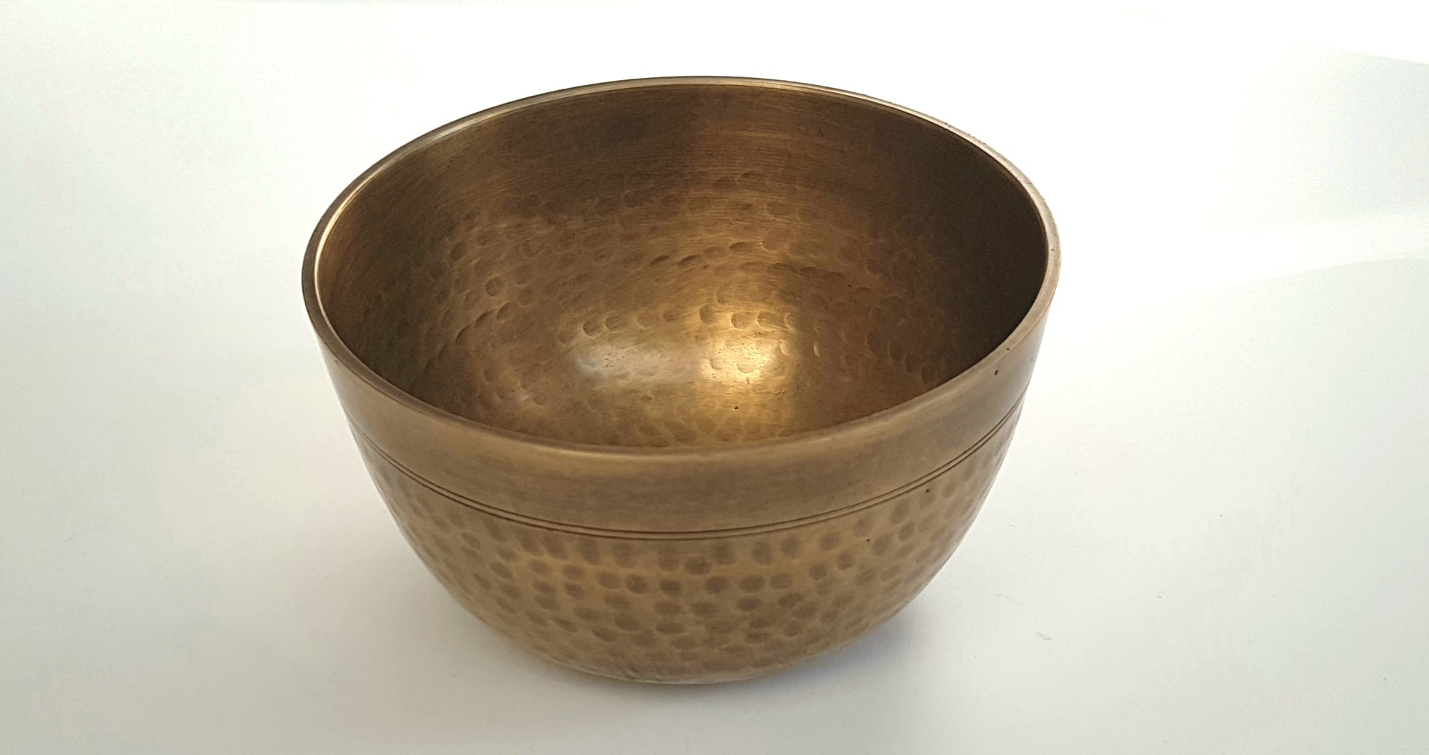 Deep Singbowl - Dotted Antique Plain - For Meditation - Singbowls